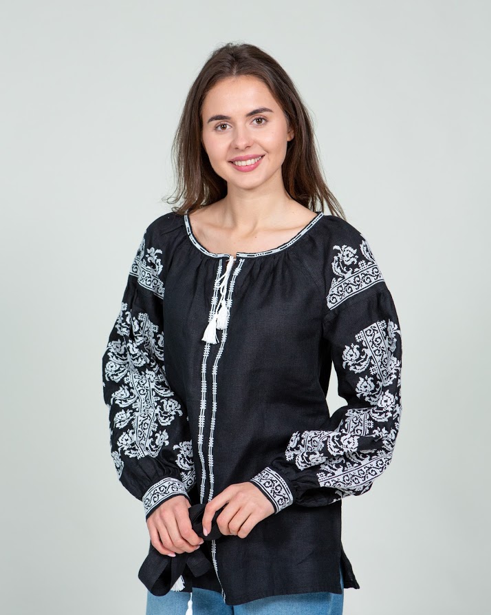 Рубаха Нежана черная
